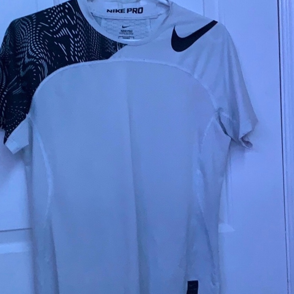 Nike T-shirt